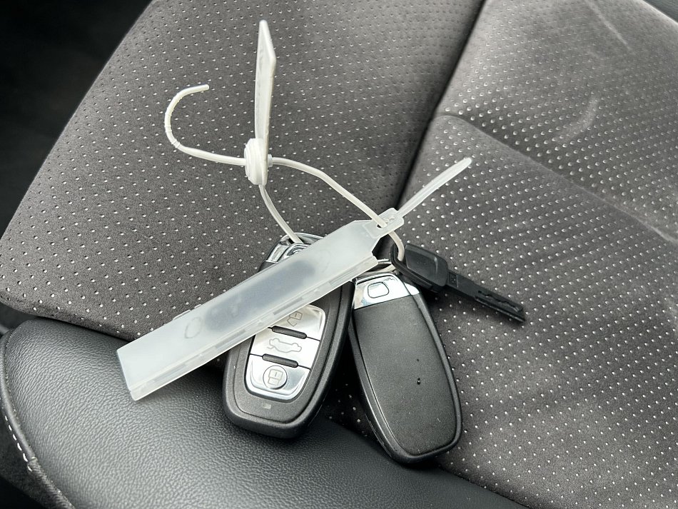 Audi A6 3.0TDi S-line Quattro