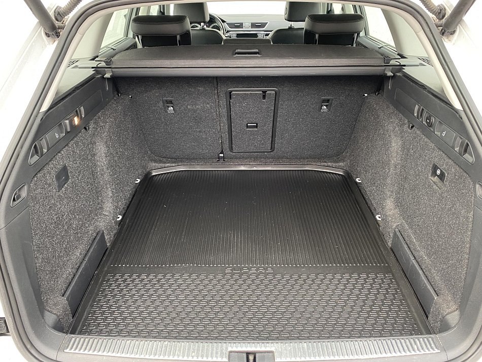 Škoda Superb III 2.0 TDi Style 4x4