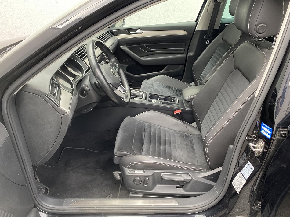 Volkswagen Passat 2.0 TDi Elegance