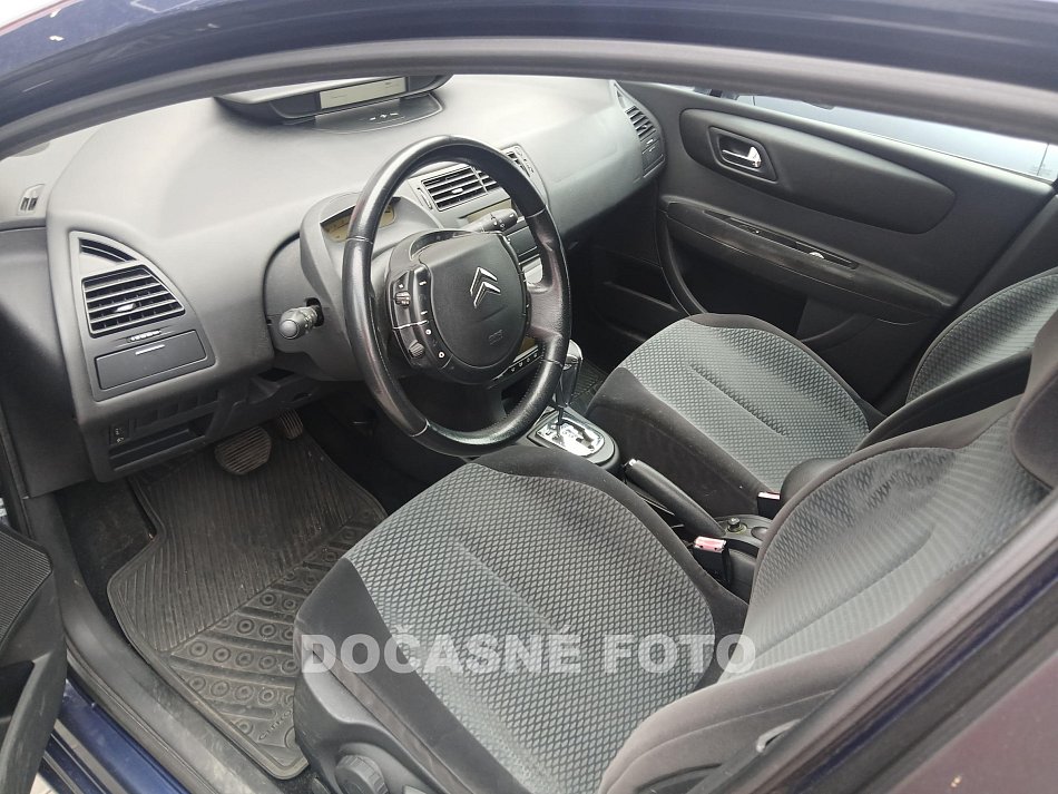Citroën C4 1.6i 