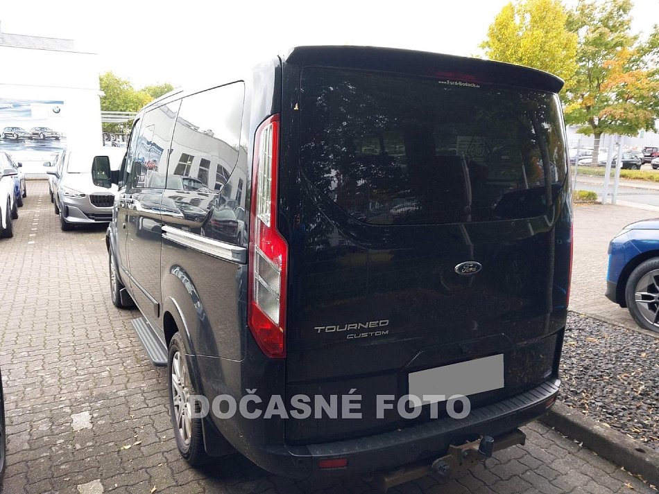 Ford Tourneo Custom 2.0TDCi Titanium