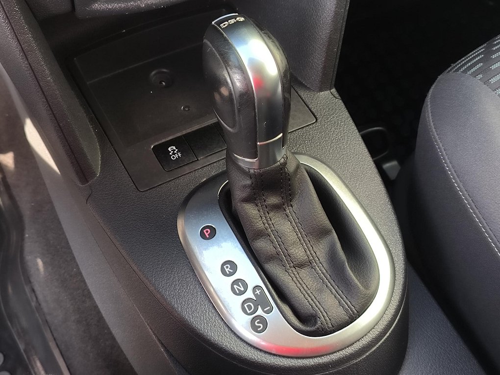 Volkswagen Caddy 2.0TDi Comfortline MAXi 7míst