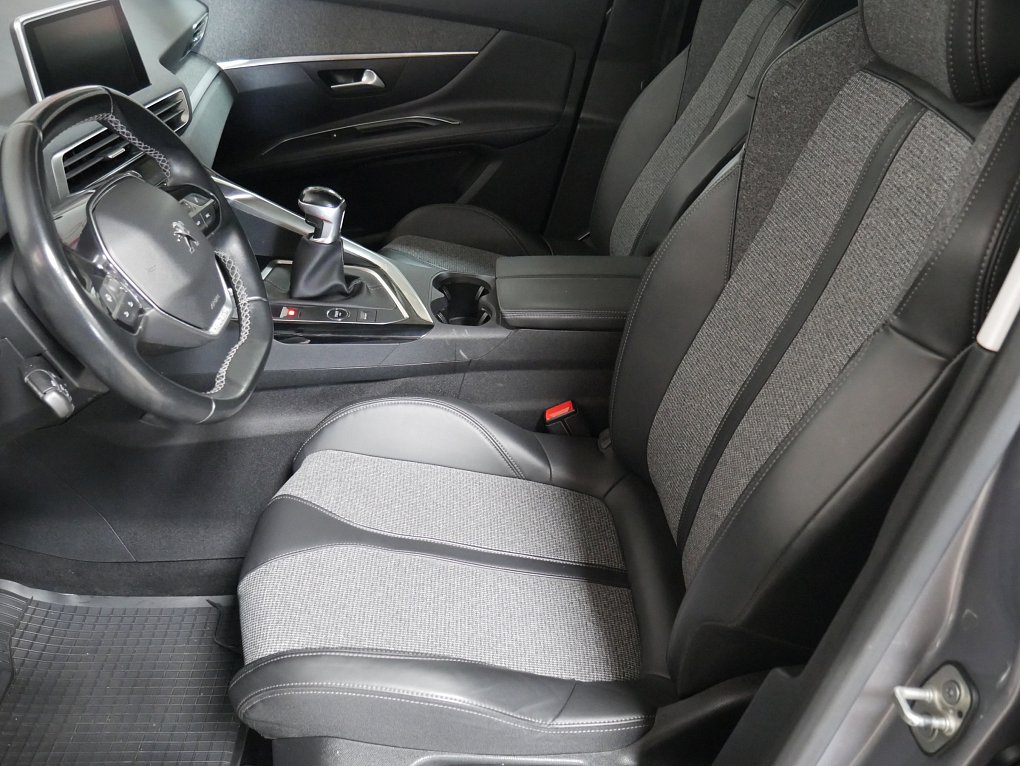 Peugeot 3008 1.5 HDi Allure