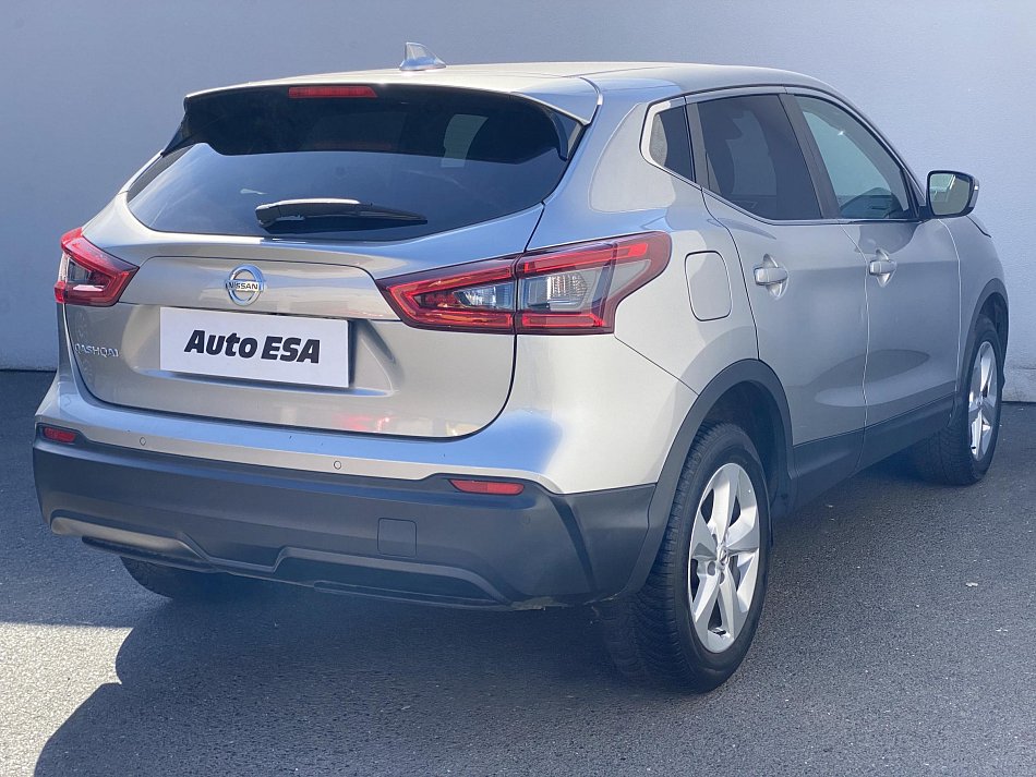 Nissan Qashqai 1.2DIG-T 