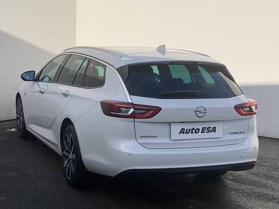 Opel Insignia 2.0 CDTI 