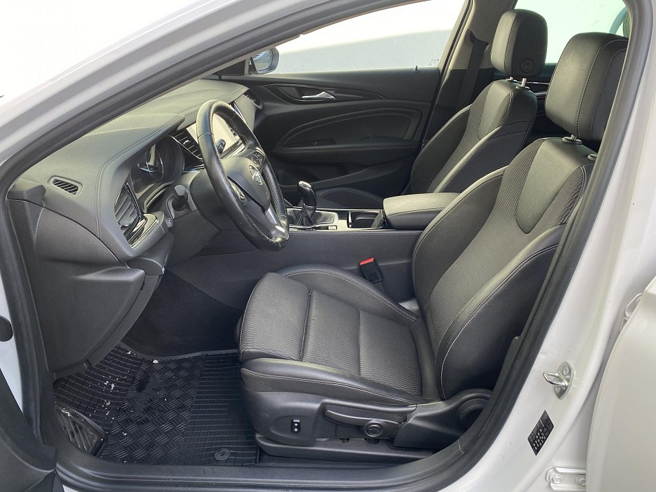 Opel Insignia 2.0 CDTI 