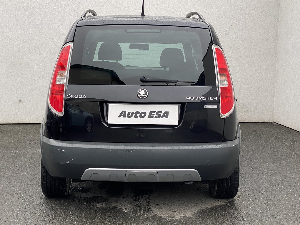 Škoda Roomster 1.2 TSi Scout