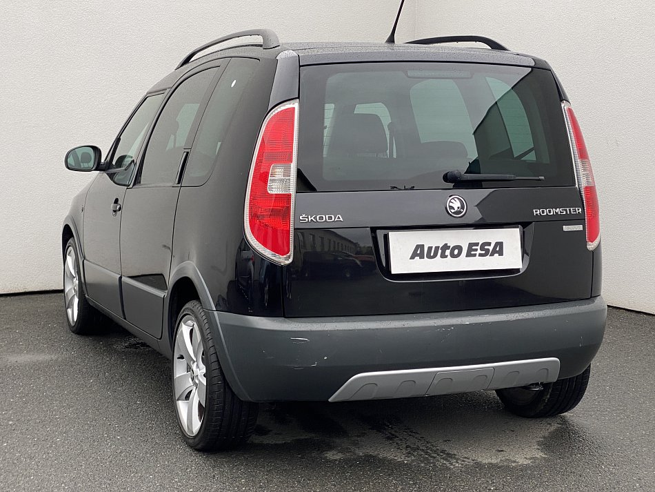 Škoda Roomster 1.2 TSi Scout