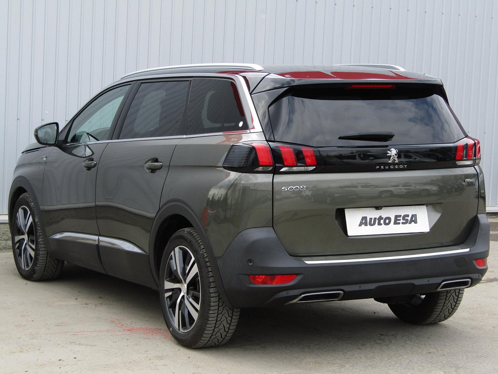 Peugeot 5008 2.0HDi 