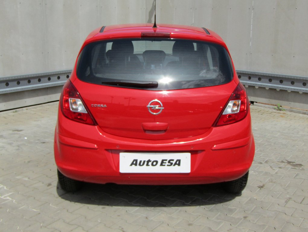 Opel Corsa 1.2i 