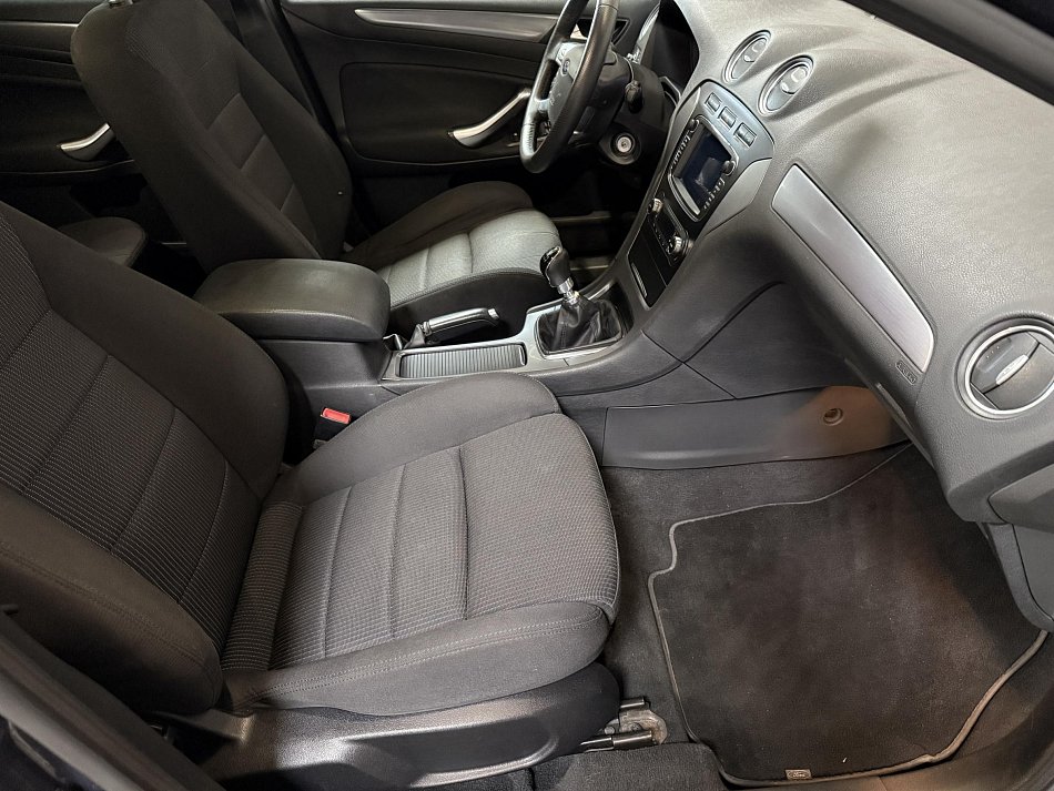 Ford Mondeo 2.2 TDCi 