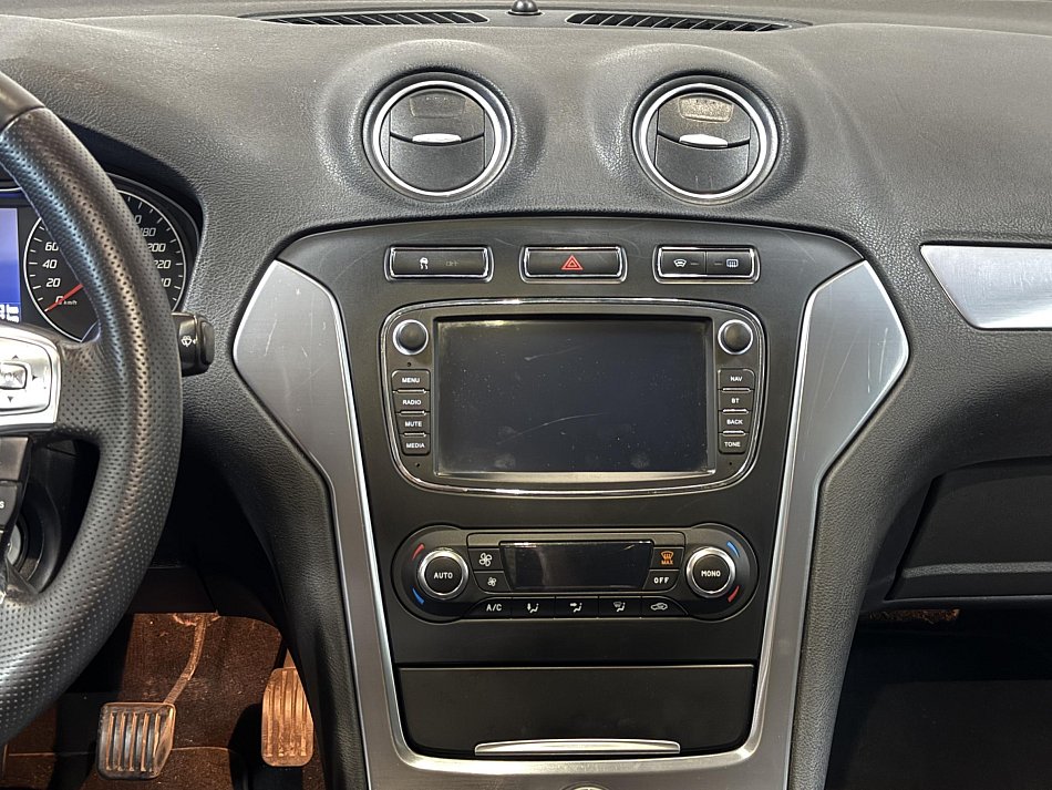 Ford Mondeo 2.2 TDCi 