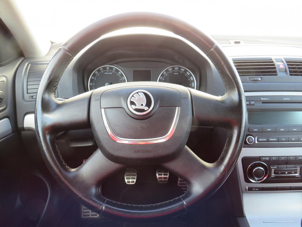 Škoda Octavia II 1.6TDi Ambition