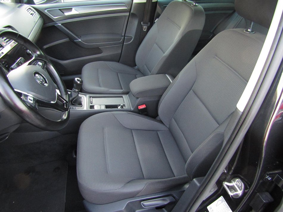 Volkswagen Golf 1.4 TSi 