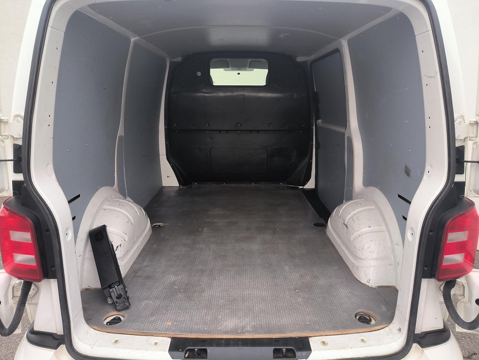 Volkswagen Transporter 2.0TDi  T6.1