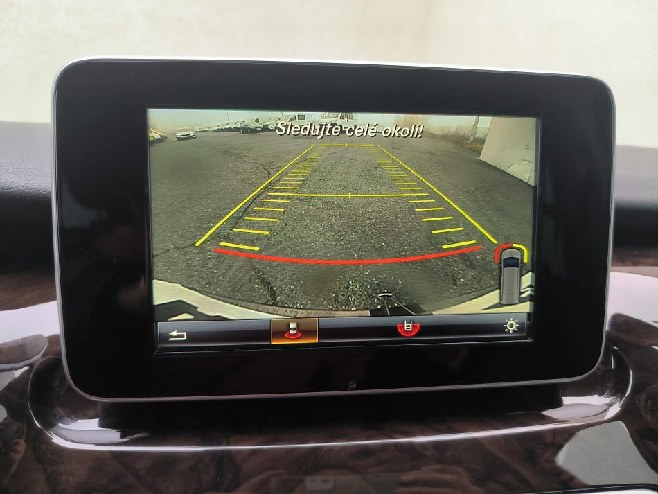 Mercedes-Benz Třída V 2.2CDi Avantgarde V250 4MAT