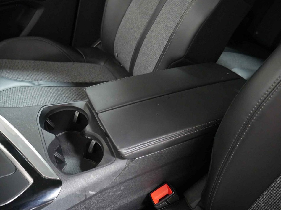 Peugeot 3008 1.5 HDi Allure
