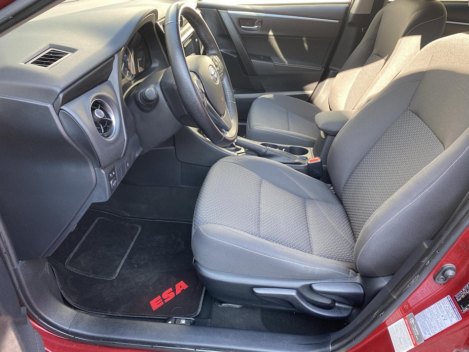 Toyota Corolla 1.6i 