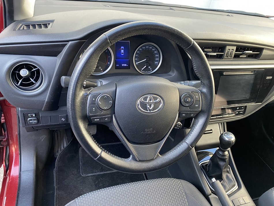 Toyota Corolla 1.6i 