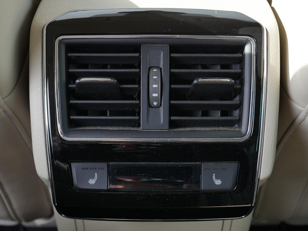 Škoda Superb III 2.0 TDi L&K 4x4