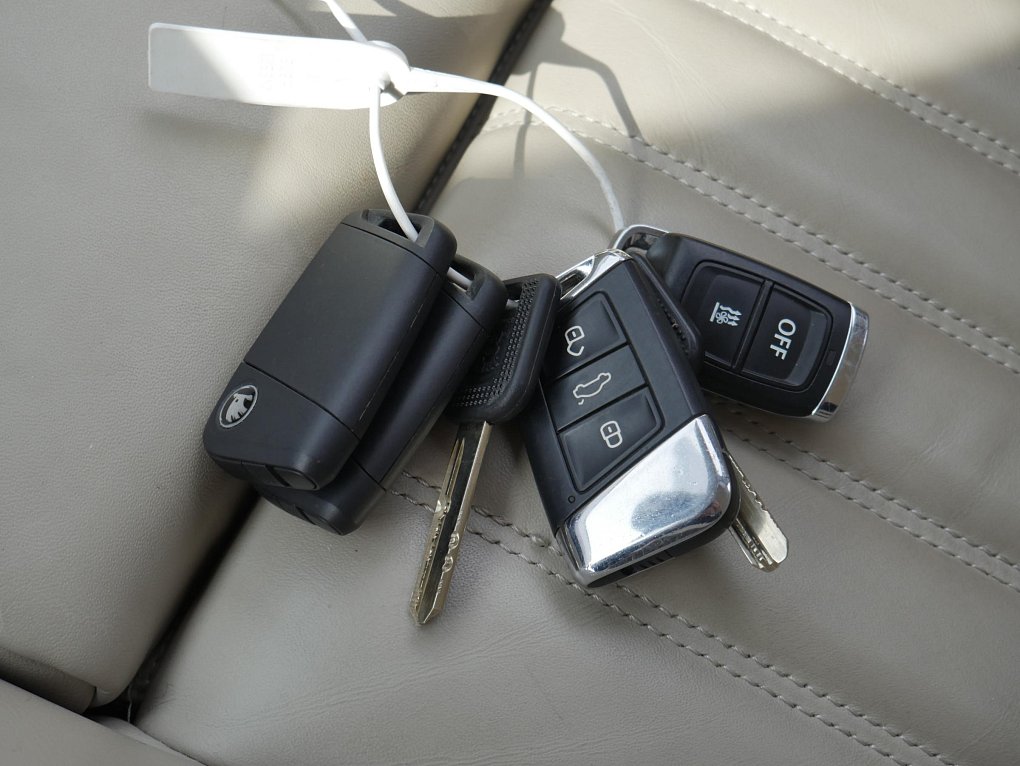 Škoda Superb III 2.0 TDi L&K 4x4