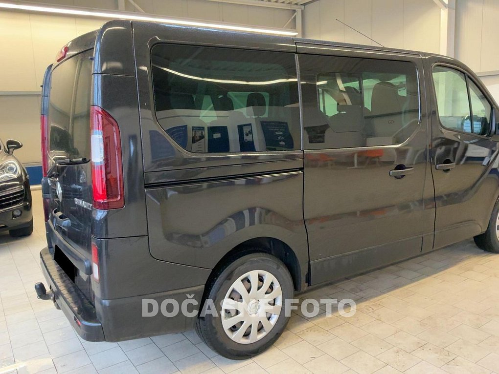 Renault Trafic 1.6dCi  9míst