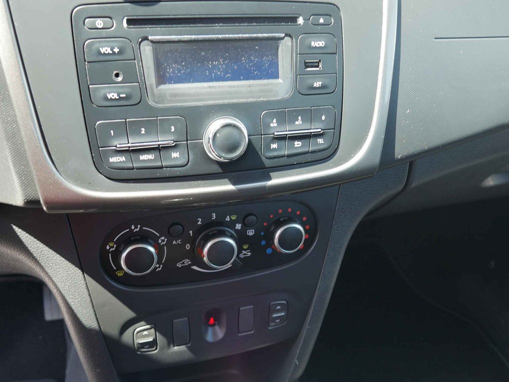 Dacia Logan 1.2i 