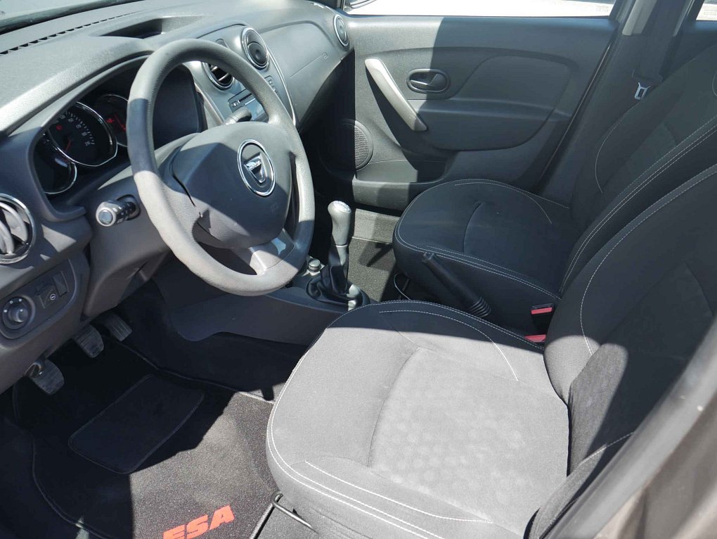 Dacia Logan 1.2i 