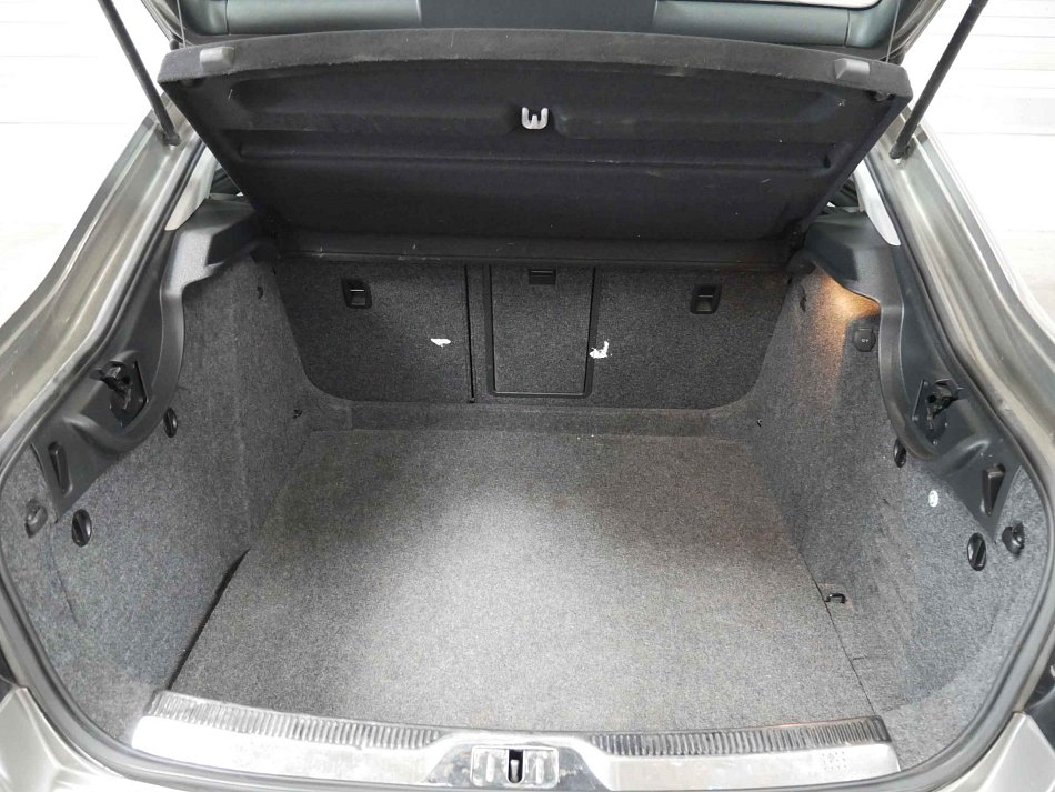 Škoda Superb II 2.0 TDi Elegance