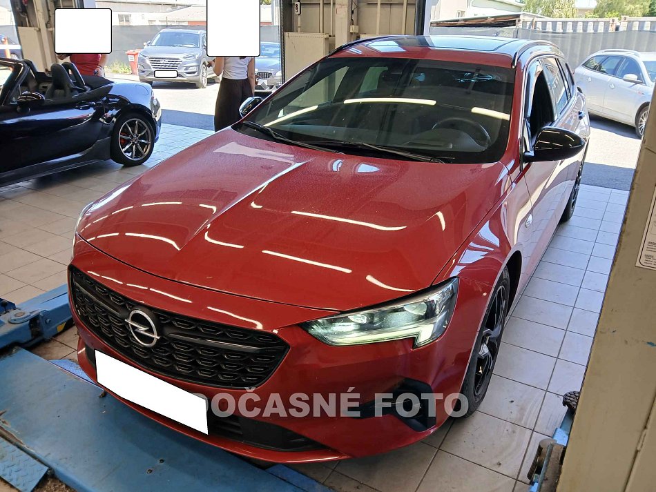Opel Insignia 2.0 D 