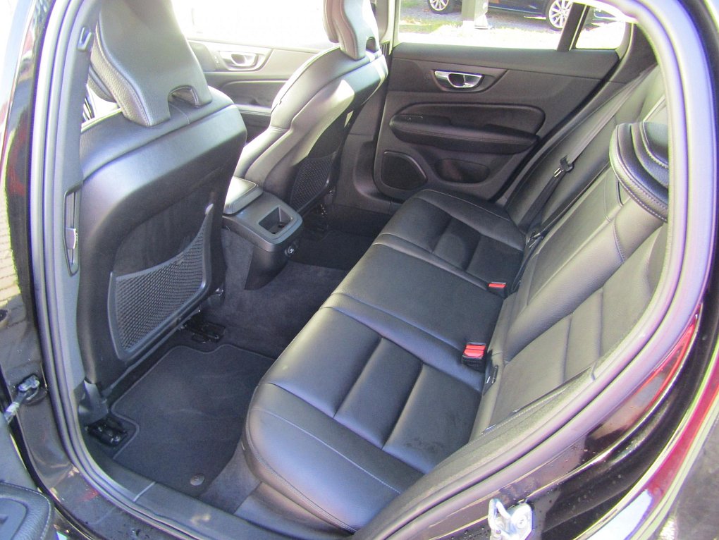 Volvo V60 2.0 D4 
