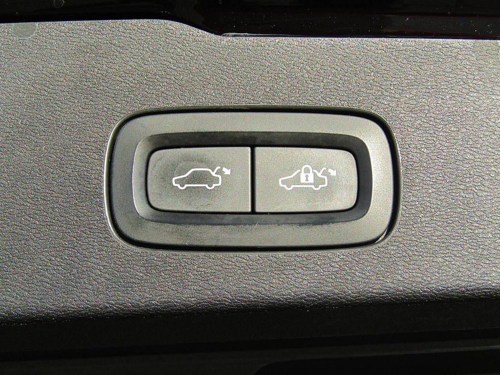 Volvo V60 2.0 D4 
