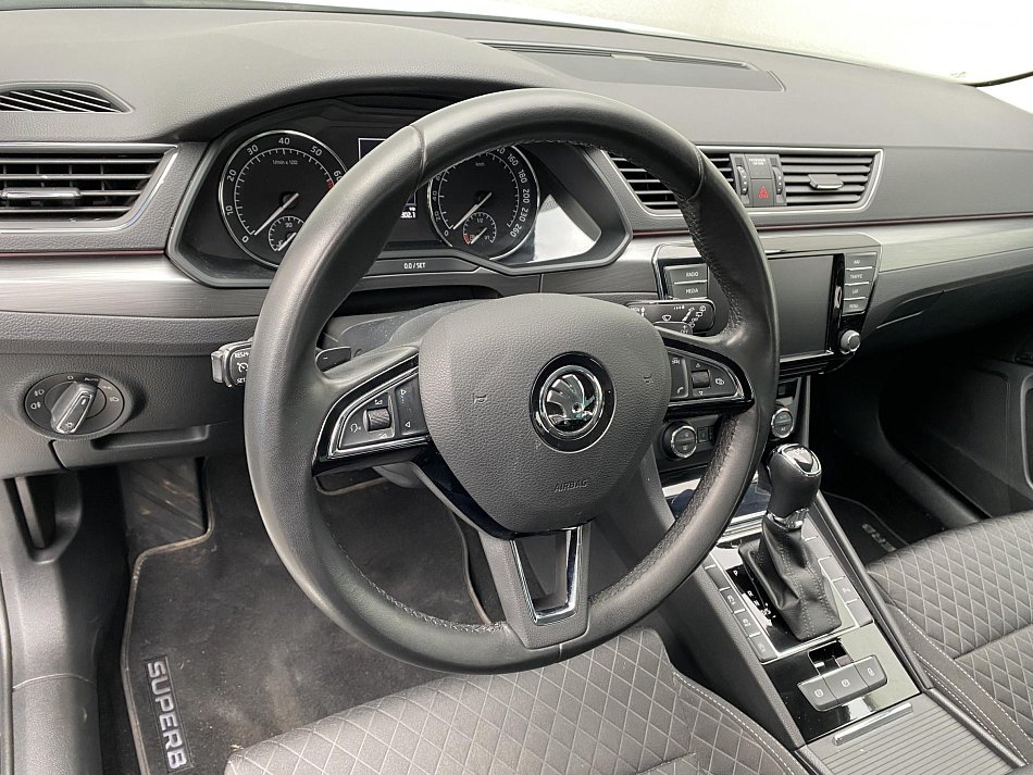Škoda Superb III 2.0 TSi Style