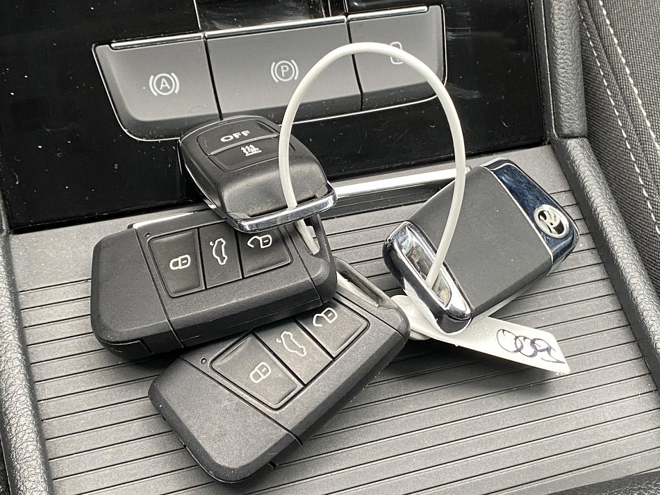 Škoda Superb III 2.0 TSi Style