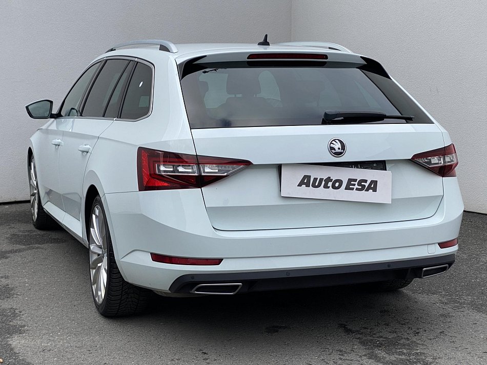 Škoda Superb III 2.0 TSi Style