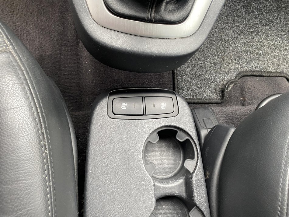 Hyundai Tucson 2.0 i  2WD