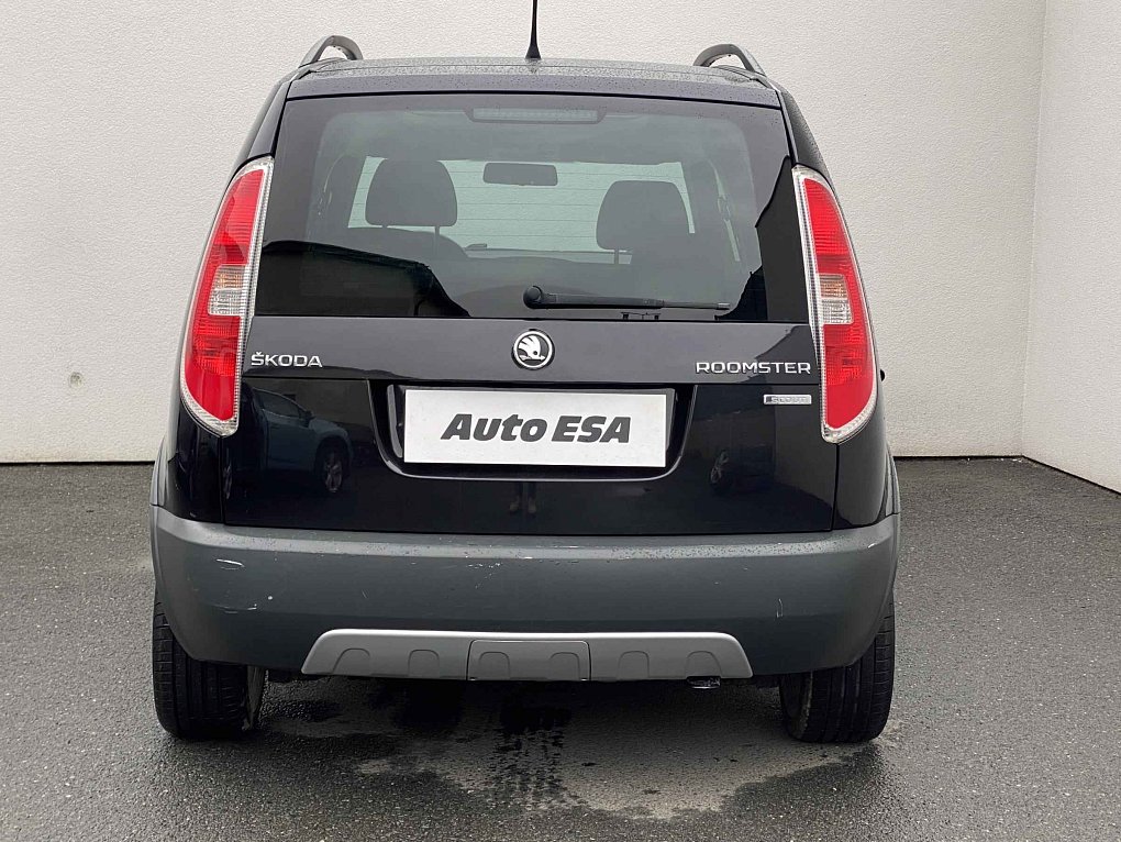 Škoda Roomster 1.2 TSi Scout