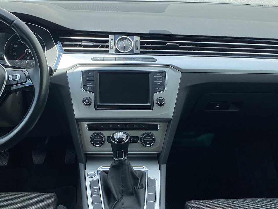 Volkswagen Passat 2.0 TDi Comfortline