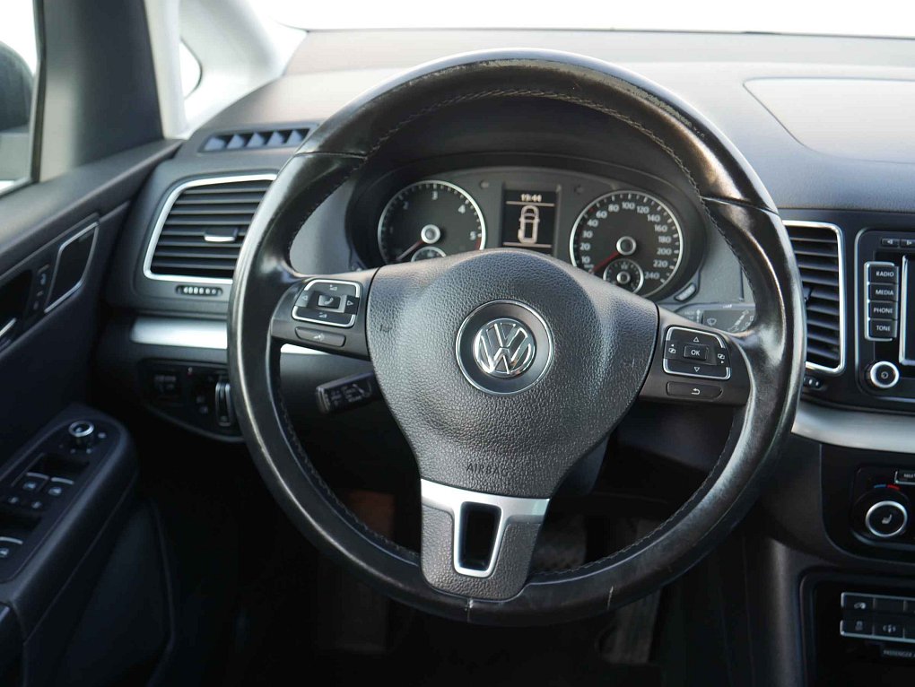 Volkswagen Sharan 2.0TDi 