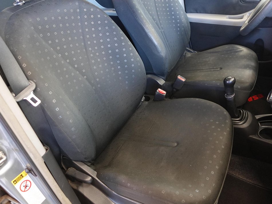 Toyota Yaris 1.3VVT-i 