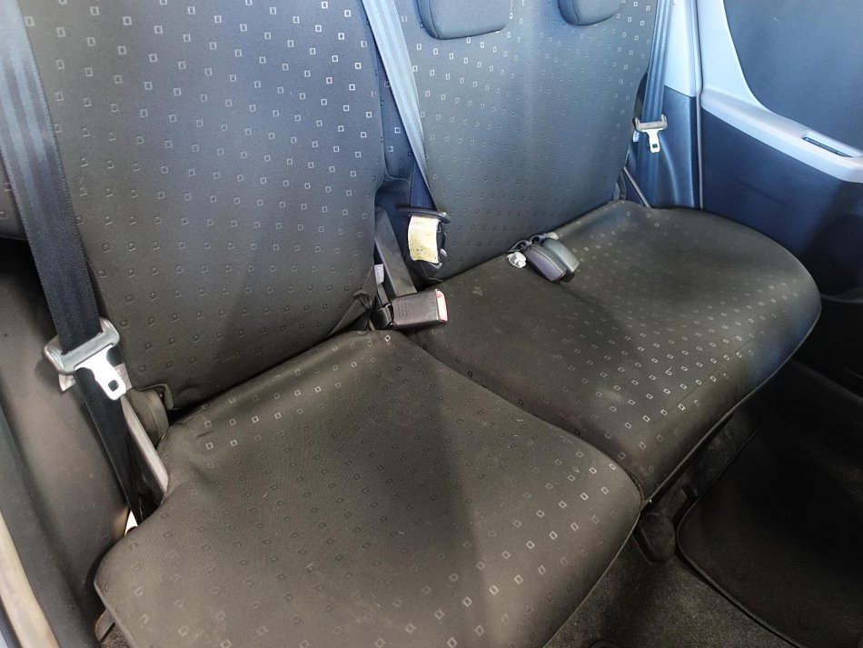 Toyota Yaris 1.3VVT-i 