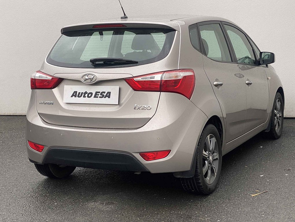 Hyundai Ix20 1.6 GDi 