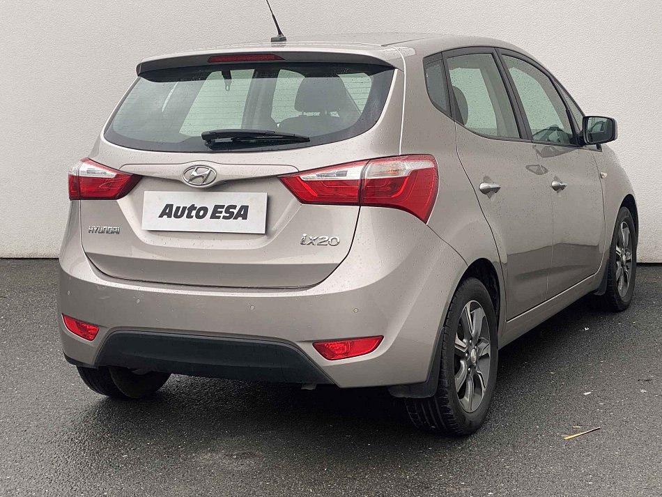 Hyundai Ix20 1.6 GDi 