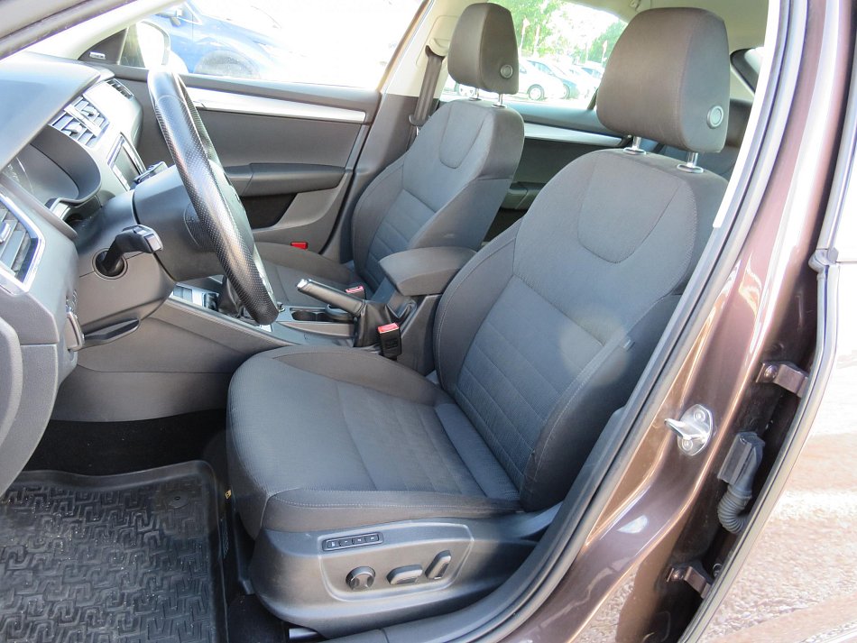 Škoda Octavia III 2.0 TDi Elegance
