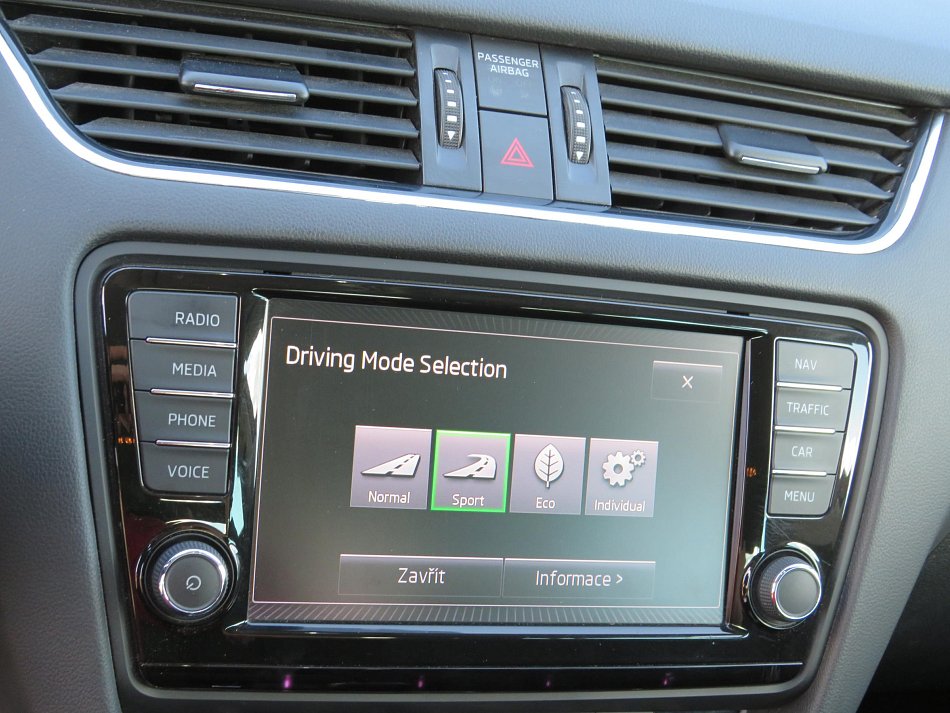 Škoda Octavia III 2.0 TDi Elegance