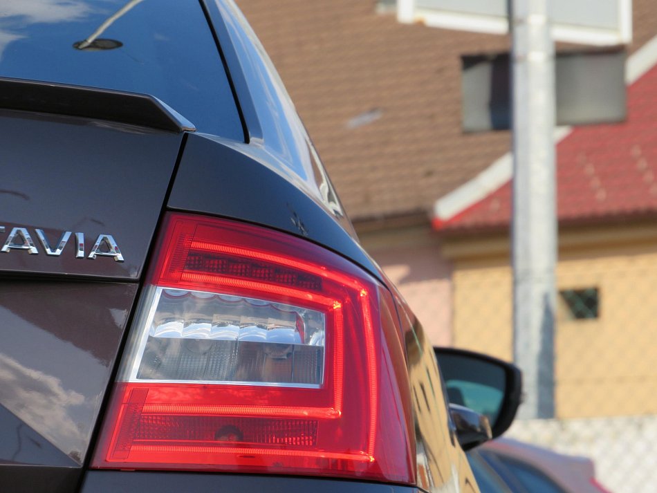 Škoda Octavia III 2.0 TDi Elegance