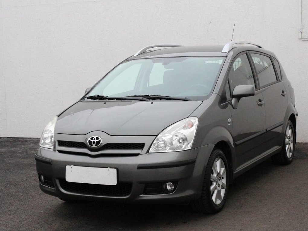 Toyota Corolla Verso 2.0L D-4D 