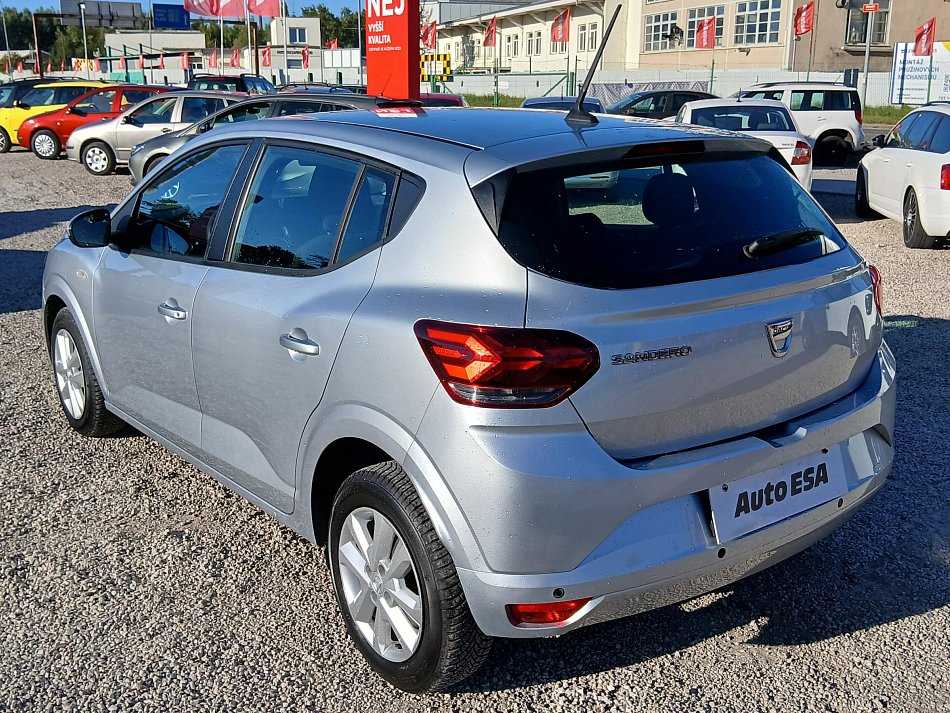 Dacia Sandero 1.0i 