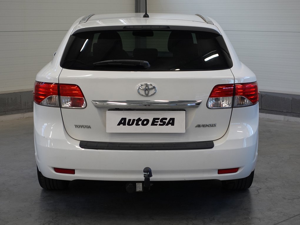 Toyota Avensis 2.0D-4D 