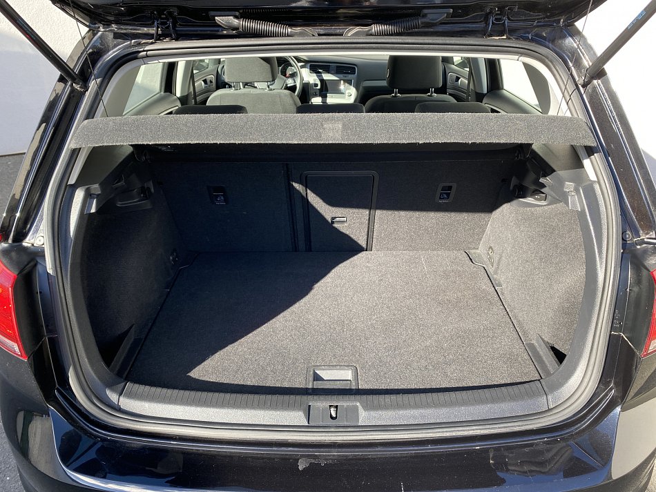 Volkswagen Golf 1.2 TSi Comfortline VII